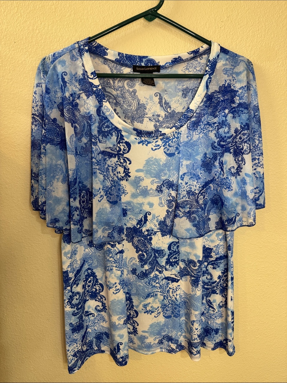 Susan Lawrence Blue & White Paisley Layered Flutter Top